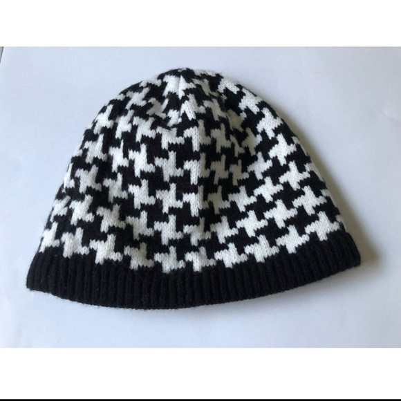 Bula women’s beanie hat houndstooth - Picture 2 of 5